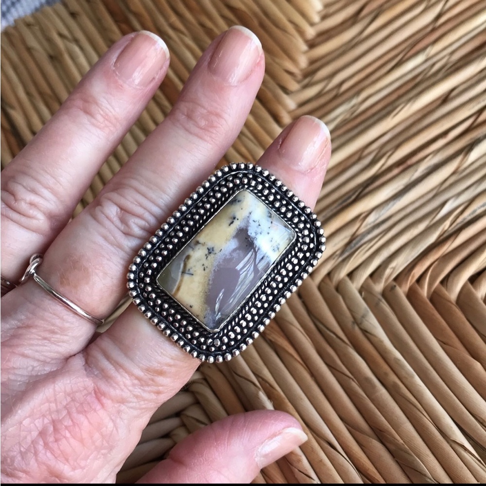 Gorgeous statement ring, size 7 honey and cream dendrite opal ring